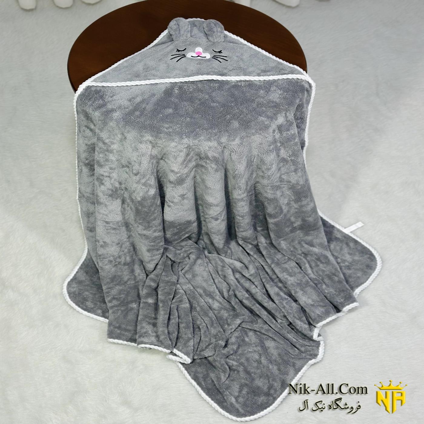 حوله نوزادی کلاه دار 