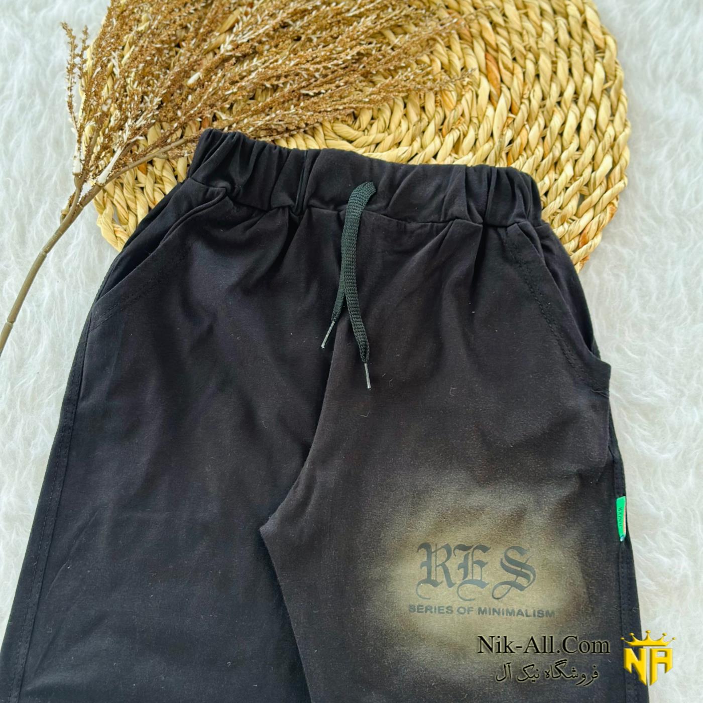 شلوارک بچگانه مشکی .