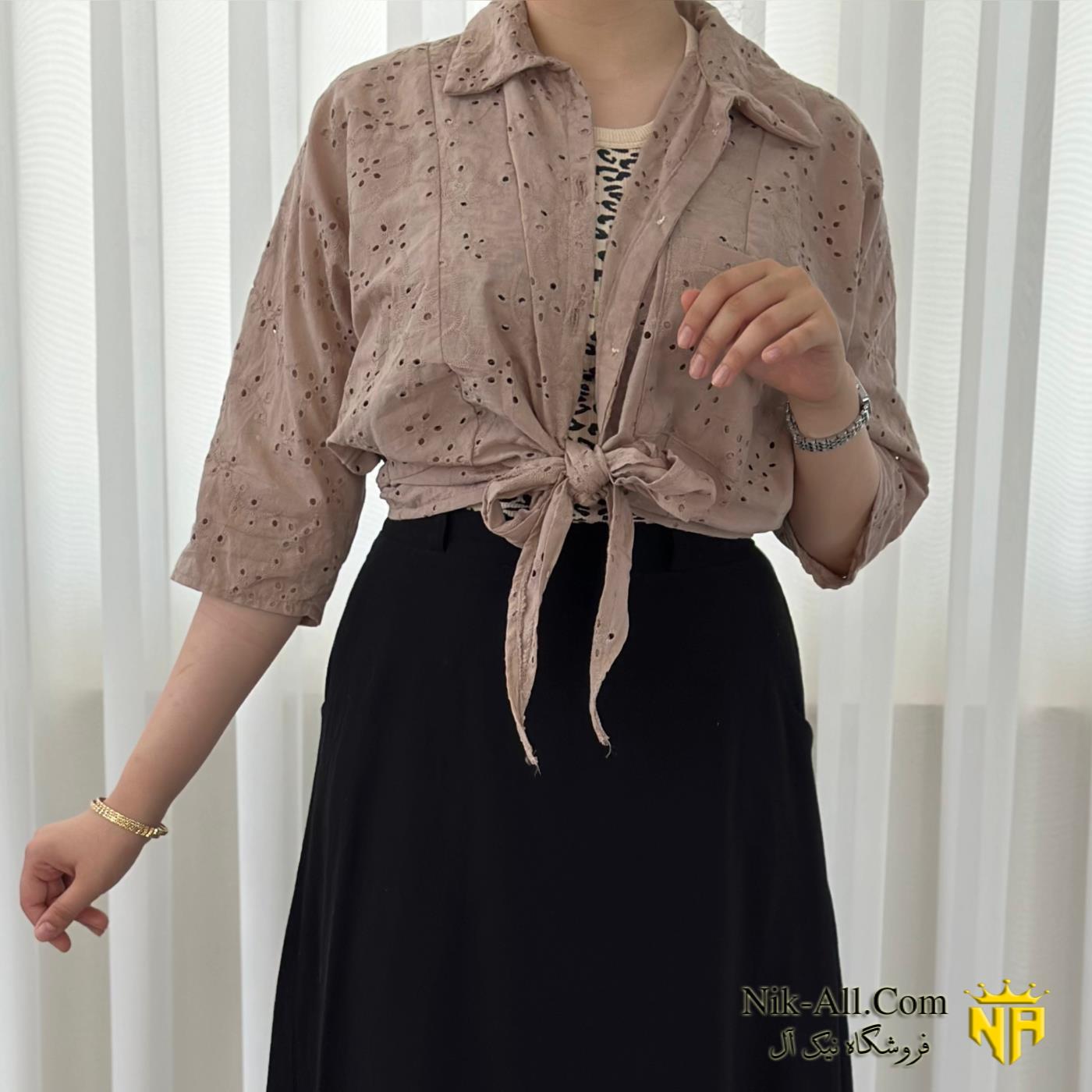 شومیز گره ای گل درشت 