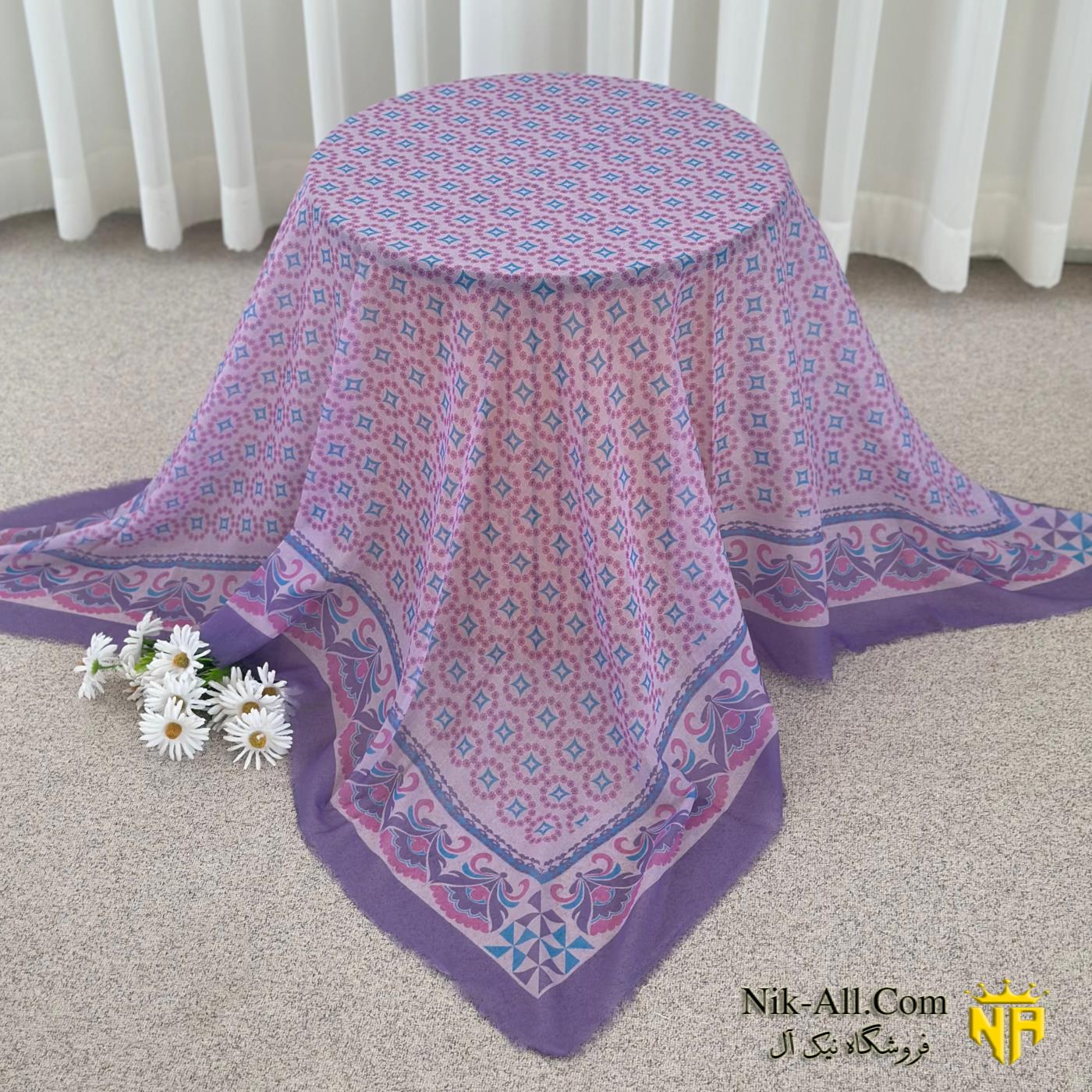 روسری ابریشمی طرح گل 