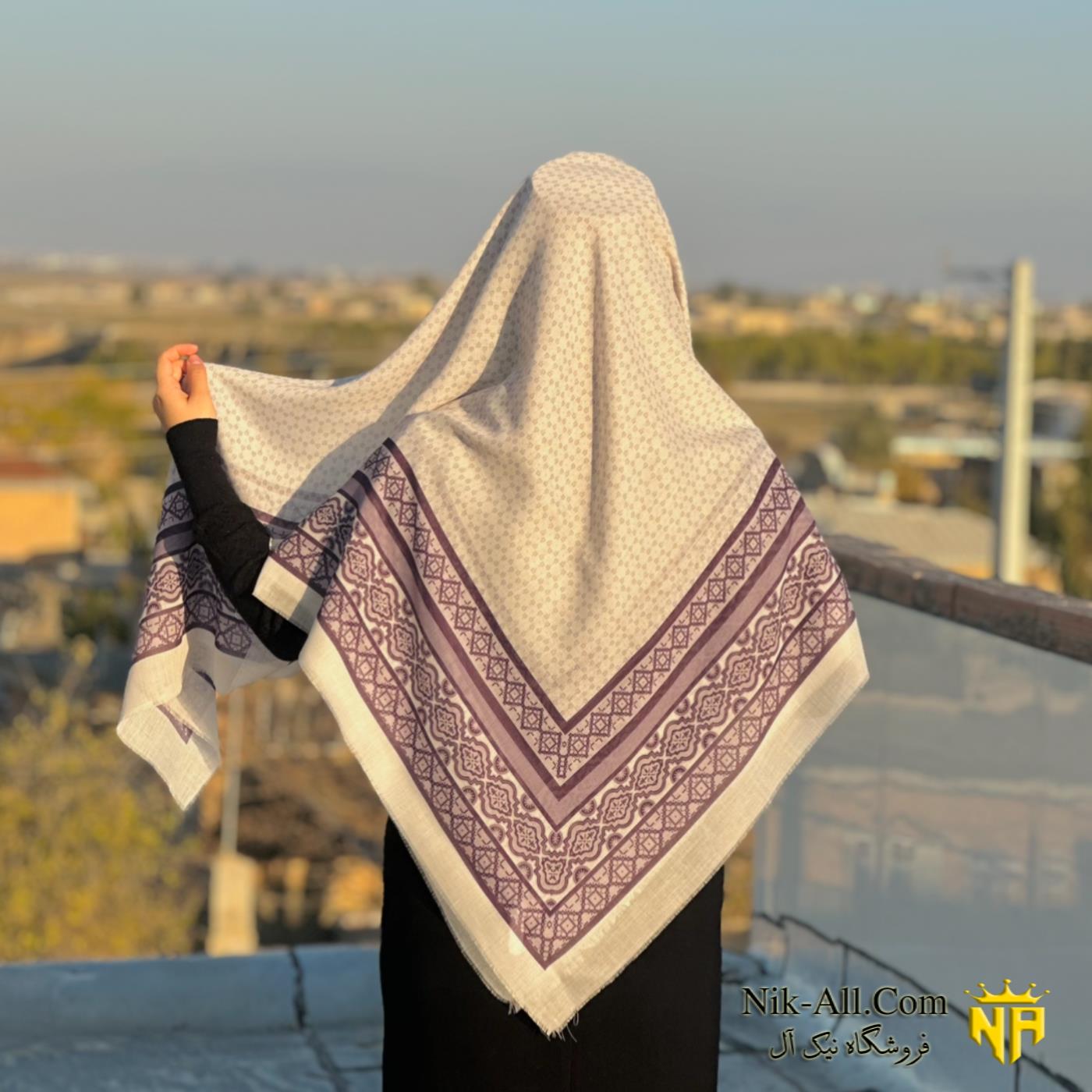 روسری ابریشمی لوزی 